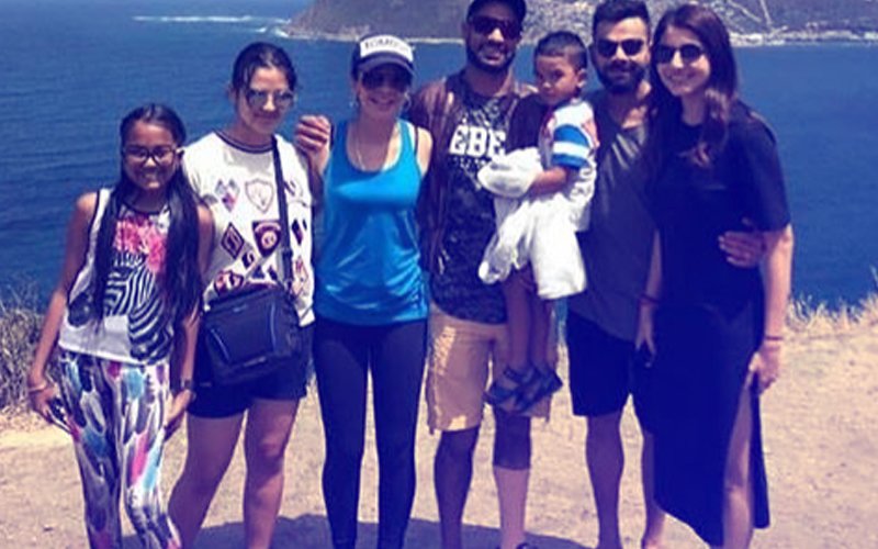 Virat Kohli & Anushka Sharma Explore Cape Town With Shikhar Dhawan & Family