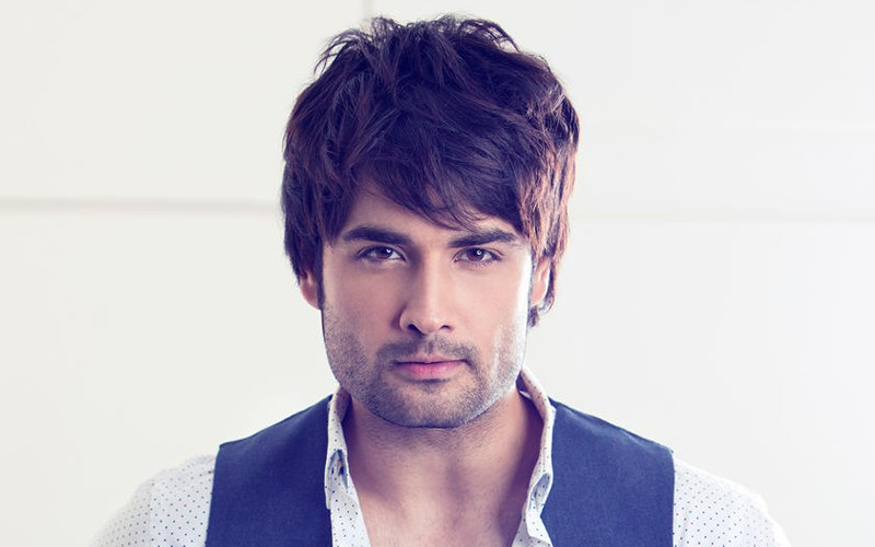 Yalanci Bahar Vivian Dsena Nin Fotograflari Wattpad