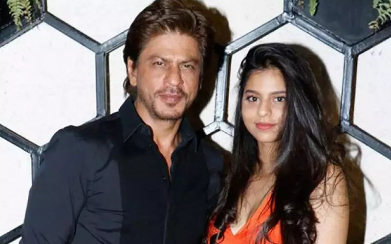 When Suhana Helped Shah Rukh Khan To Get The Lyrics Right For Mere Naam Tu And Left Him All Jittery