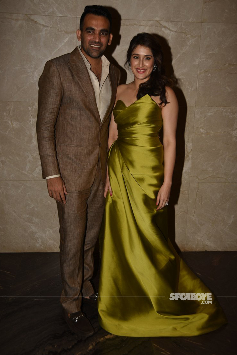 zaheer khan sagarika ghatge at their engagement party