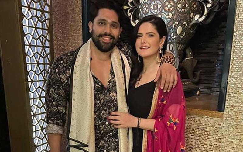 Zareen Khan Is Indeed Dating Bigg Boss 12 Fame Shivashish Mishra; The Couple Is Vacationing In Goa